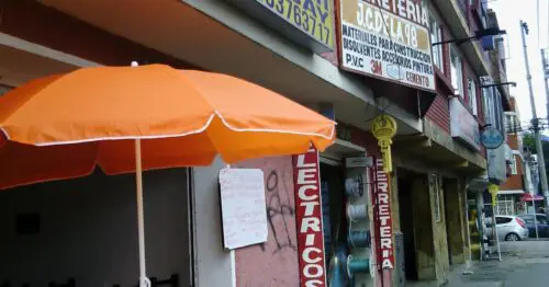 RESTAURANTE VIDEO BAR MARACAY RESTAURANTE VIDEO BAR MARACAY